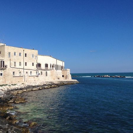 Lilla B&B Luxury Apartments Molfetta Luaran gambar